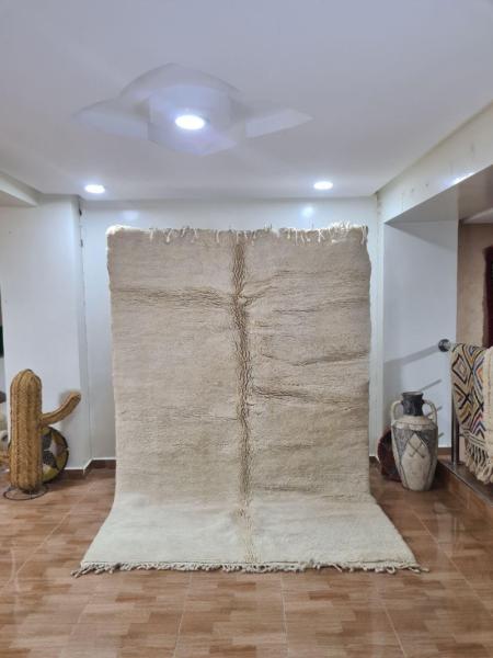 White Yafram Marokkaans handgemaakt tapijt